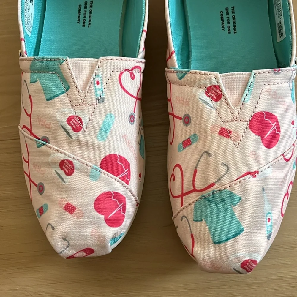 TOMS ALPARGATA WOMENS NURSE APPREY PINK CANVAS SLIP ON LOAFER FLATS SHOE SIZE 8